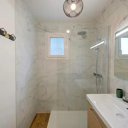 Plumeria - A 2min De Daire Tours