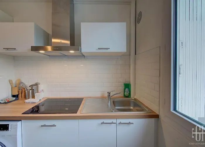 Plumeria - A 2min De Apartament Tours